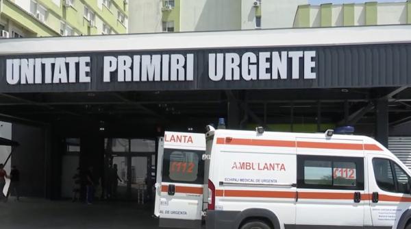 Sute de români ajung zilnic la spital, din cauza căldurii. Ce alimente recomandă medicii să mâncăm în zilele de caniculă