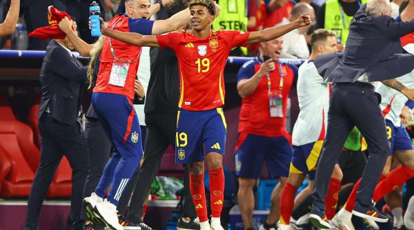 Spania este prima finalistă la Euro 2024. La 16 ani, Yamal devine cel mai tânăr marcator la un european