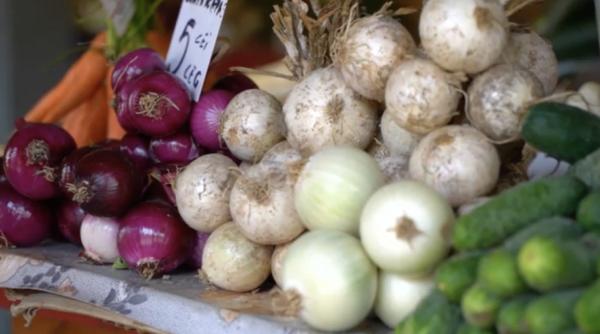 Care sunt legumele și fructele din piețe cu cele mai multe pesticide. Rezultatele testelor făcute de autorități