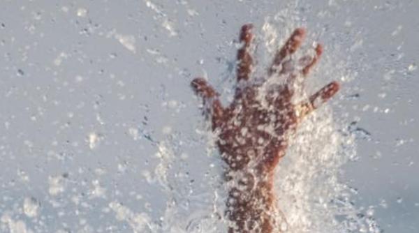 O tânără de 25 de ani a murit înecată în mare, la Constanţa