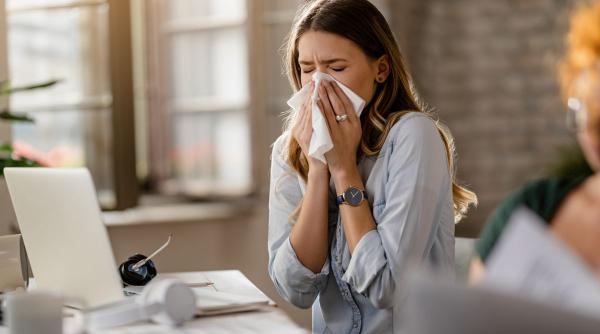 Gripă, Covid-19 și alte infecții respiratorii. Numărul îmbolnăvirilor a crescut cu 50% în ultimele zile