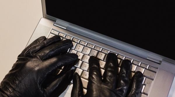 Sistemul bancar al Rusiei a fost atacat de hackeri ucraineni