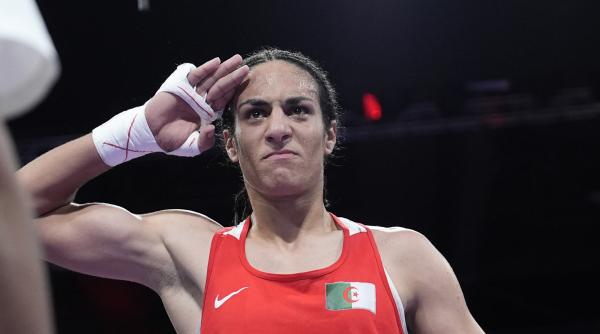 JO 2024: Pugilista Imane Khelif a învins-o pe unguroaica Luca Anna Hamori. Victoria i-a garantat sportivei medalia olimpică