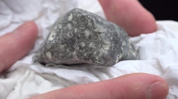 Meteoritul prăbușit lângă Berlin are o vechime de 4,5 miliarde de ani. Cercetătorii au fost surprinși când au aflat din ce e făcut