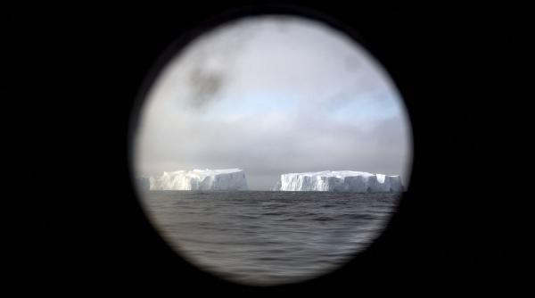 Un studiu confirmă că Groenlanda nu a fost acoperită de gheaţă în ultimul milion de ani