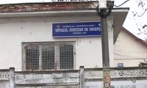 Situație revoltătoare la secția de Psihiatrie a Spitalului din Târgu Jiu. Mai mulți pacienți au fost filmați de o angajată întreținând relații sexuale