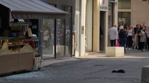 Alertă în Franța.Cel puțin opt victime, după o explozie în centrul orașului Lyon. Parchetul a indicat că deflagraţia ar fi putut fi provocată de un colet-capcană - VIDEO