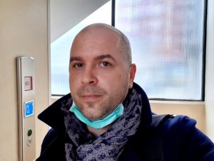 Un român asistent medical în Milano: Noi continuăm să muncim, chiar dacă suntem infectați. Ne facem dezinfectant acasă