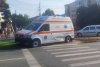O ambulanță aflată în misiune a fost implicată într-un accident, în Slatina. A ricoșat într-un semafor 848562