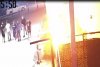 Un tânăr a incendiat gardul unui club din Costinești, apoi a fugit | Incidentul a fost surprins de camerele de supraveghere 848525