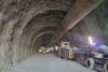 Primul tunel de autostradă din România, săpat aproape jumătate. Sute de muncitori şi utilaje lucrează 24 din 24 886982