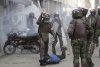 Noi proteste violente în Kenya. Manifestanții au dat foc la mașini, poliția a ripostat cu gaze lacrimogene 910711