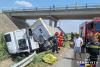 Accident grav pe Autostrada A1. Șapte oameni care așteptau la umbră să fie schimbată o roată au fost spulberați de un TIR 912337