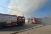 Un incendiu puternic a izbucnit la un azil de bătrâni din Tulcea. 40 de persoane au fost evacuate 914976