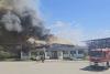 Incendiu la un restaurant renumit din Horezu, Vâlcea. Pompierii sting flăcările cu apa dintr-o piscină 915160