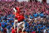 Lumea este fascinată de Castells, celebrul concurs al piramidelor umane din Spania. Cinci oameni au murit în toată istoria lui 927612