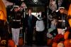 Joe Biden a „mușcat”, în joacă, mai mulți copii la petrecerea de Halloween de la Casa Albă. Prima doamnă s-a costumat în panda 932415